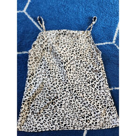 Mahina Women's Leopard Basic Top S - Picture 3 of 6